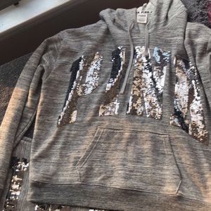 VS PINK BLING OUTFIT LIKE NEW SIZE LARGE
